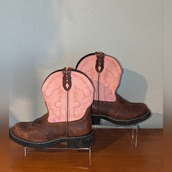 Justin Womens Pull On Gypsy Boots Pink and Brown  7.5B #L9901 - Picture 2 of 9